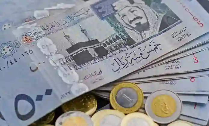 تراجع كبير لسعر الجنيه المصري مقابل الريال السعودي والدولار 