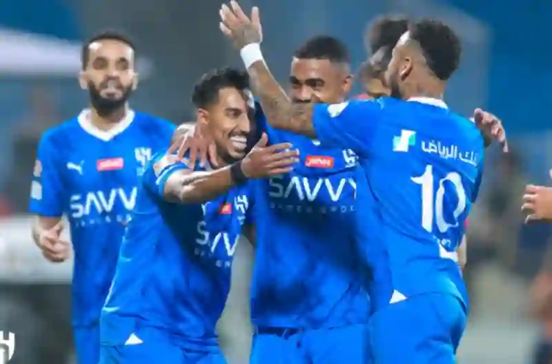 الهلال يعلن عن رحيل أول نجم من نجوم الصف الأول