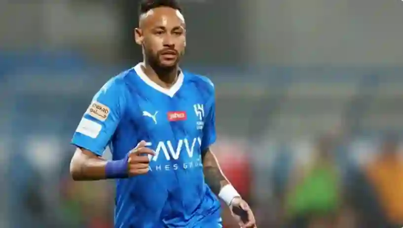 جيسوس يحسم بشكل نهائي موقفه من استمرار نيمار مع الهلال