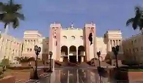 الجامعات البريطانية المعتمدة في السعودية