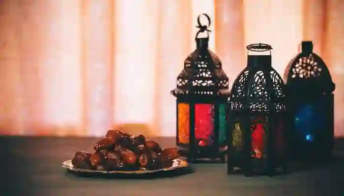 وش حكم من دخل عليه رمضان ولم يكمل قضاء صيام رمضان اللي قبله